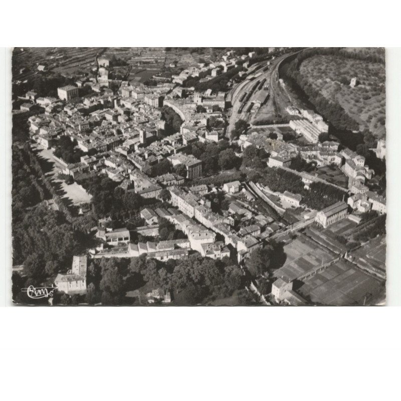 LE VIGAN-des-CEVENNES: vue panoramique vue aérienne 10x15 - très bon état