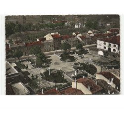 VILLEFRANCHE-de-LAURAGAIS: le jardin public - état