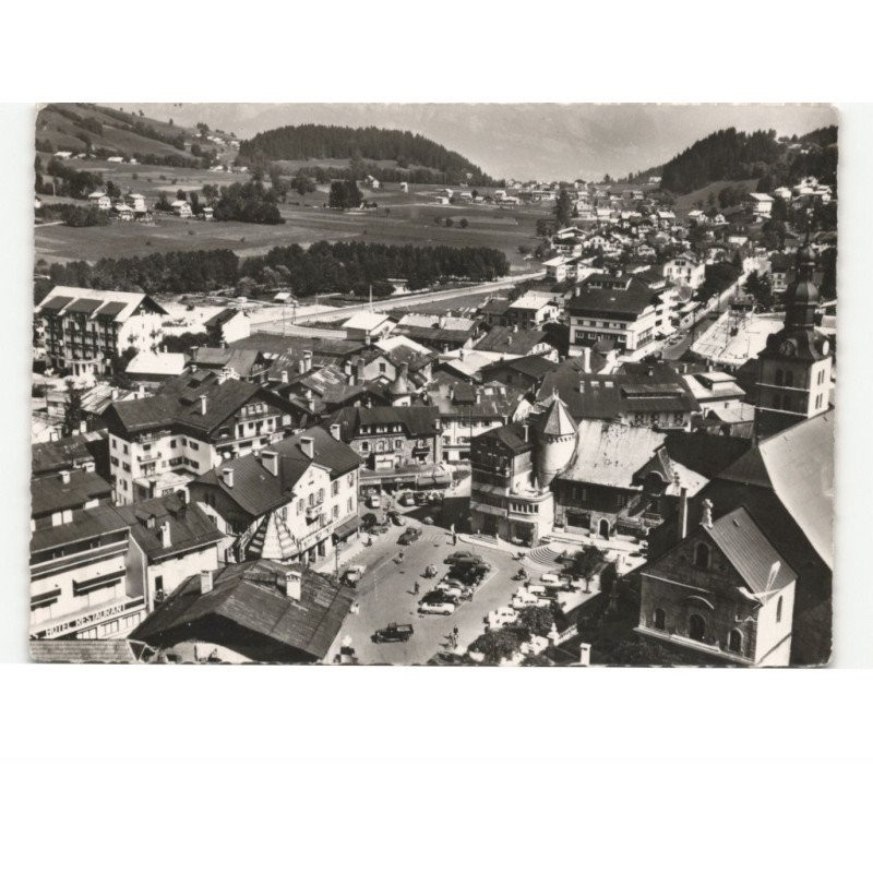 MEGEVE: place de l'église, vue générale vue aérienne 10x15 - très bon état
