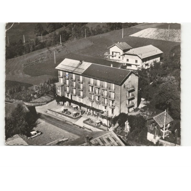 LES VILLARDS-sur-THONES: l'hôtel bon repos vue aérienne 10x15 - état