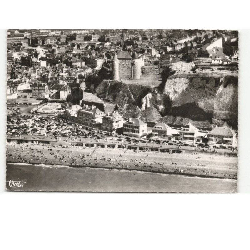 DIEPPE: le vieux château, la plage vue aérienne 10x15 - très bon état