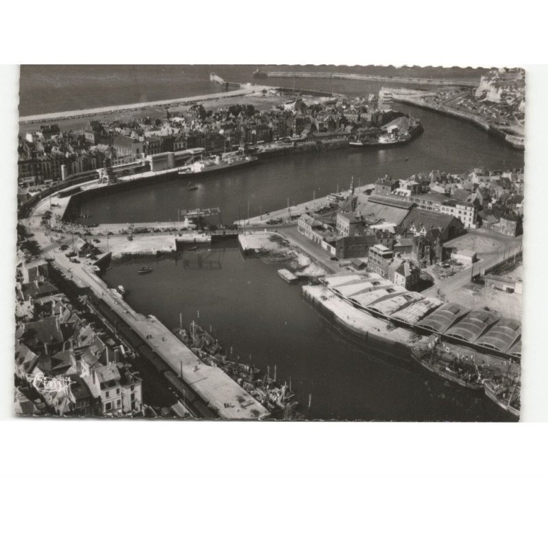DIEPPE: le port et la gare maritime vue aérienne 10x15 - très bon état