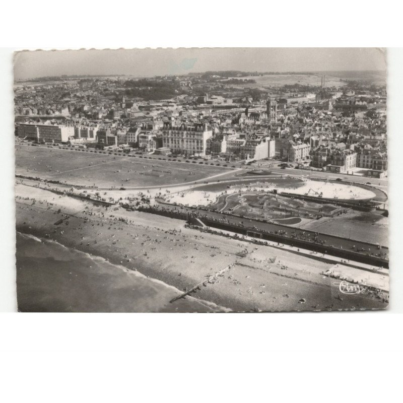 DIEPPE: la plage, le golf miniature et l'esplanade vue aérienne 10x15 - très bon état