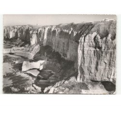 FECAMP: les falaises, la porte au roi la porte à la reine vue aérienne 10x15 - très bon état