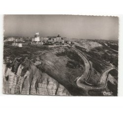 FECAMP: le sémaphore et la chapelle notre-dame du salut vue aérienne 10x15 - état