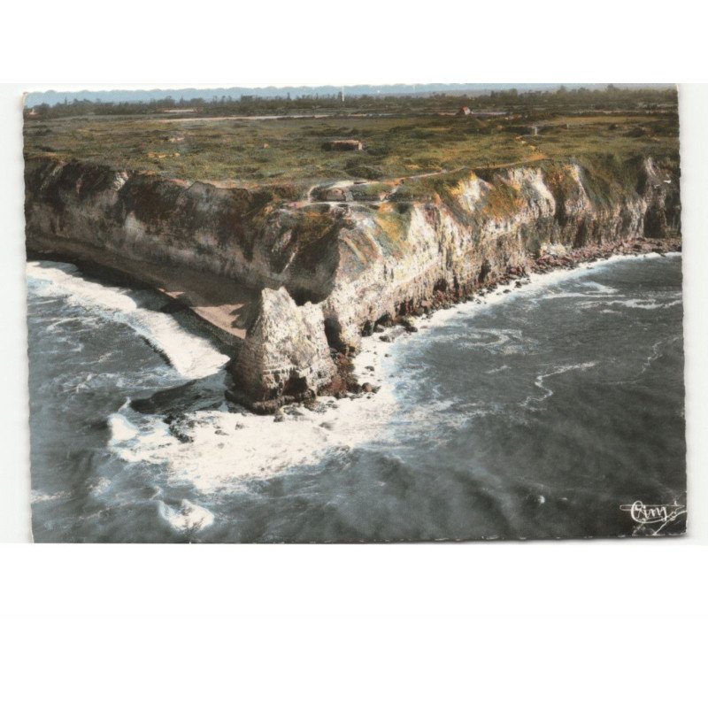 GRANDCAMP-les-BAINS: la pointe du hoc lieu de débarquement du 6 juin 1944 vue aérienne 10x15 - état