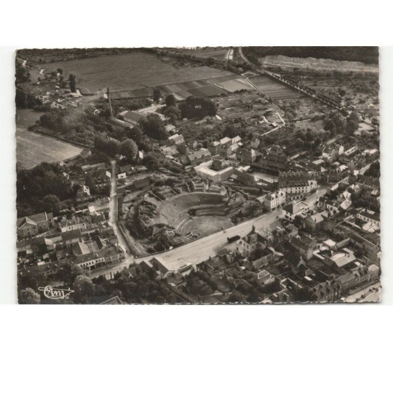 LILLEBONNE: le théâtre romain vue aérienne 10x15 - très bon état