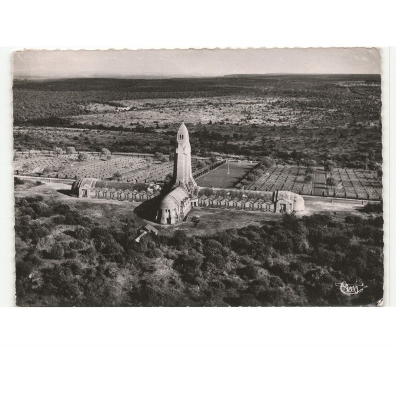 VERDUN: ossuaire de douaumont vue aérienne 10x15 - très bon état