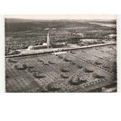 VERDUN: du cimetière et de l'ossuaire de douaumont à droite vue aérienne 10x15 - très bon état