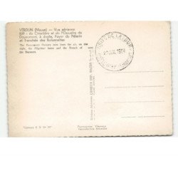 VERDUN: du cimetière et de l'ossuaire de douaumont à droite foyer du pélerin vue aérienne 10x15 - très bon état