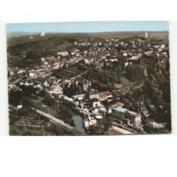 BRIEY-en-FORET: vue générale, en arrière plan, cité radieuse vue aérienne 10x15 - très bon état