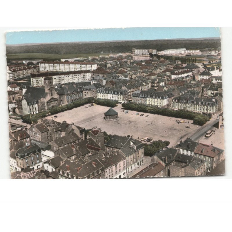 LONGWY HAUT: la place d'arches, vue aérienne 10x15 - très bon état