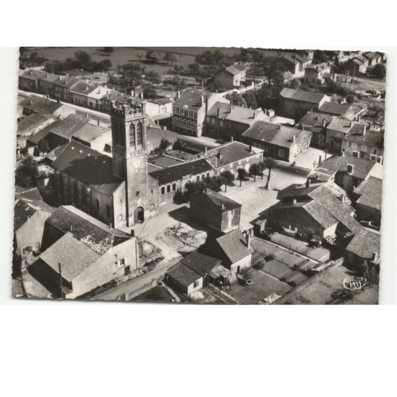 MARS-la-TOUR: vue générale, le centre vue aérienne 10x15 - très bon état