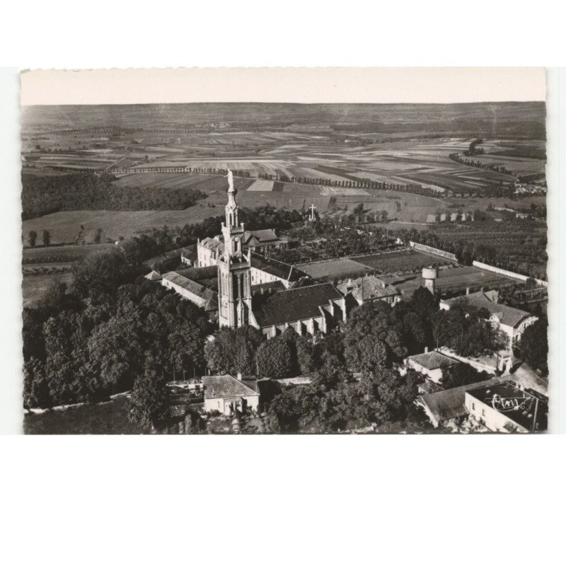 NOTRE-DAME-de-SION: pèlerinage, vue générale vue aérienne 10x15 - très bon état