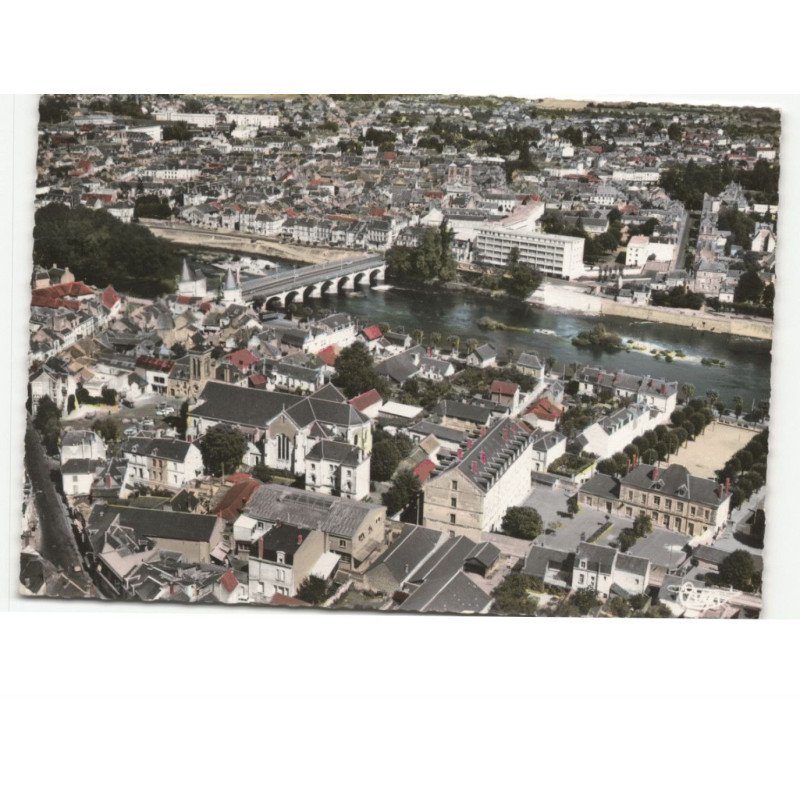 CHATELLERAULT: vue panoramique vue aérienne 10x15 - très bon état