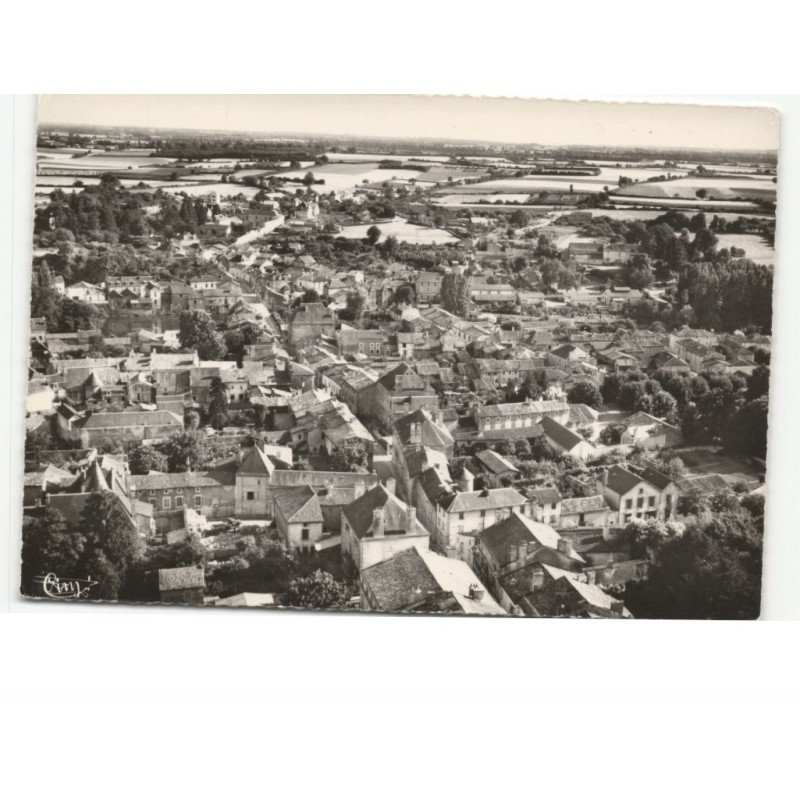 CIVRAY: vue générale de l'ensemble de la ville vue aérienne 10x15 - très bon état
