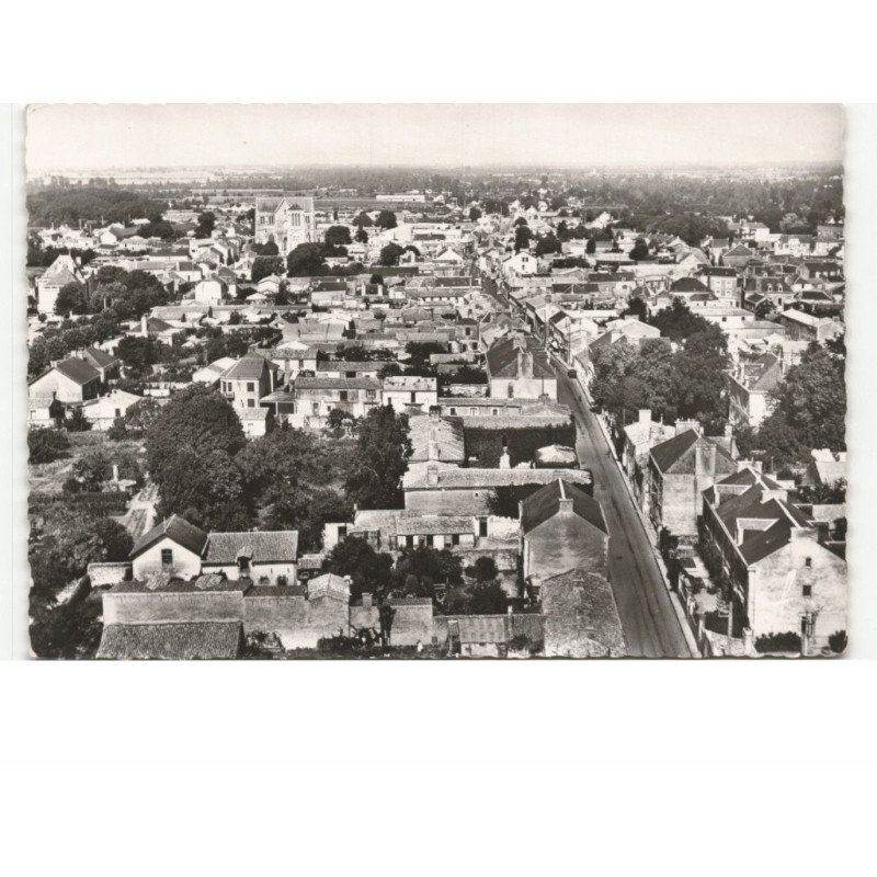 CHALLANS: vue panoramique vue aérienne 10x15 - très bon état