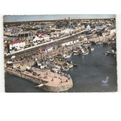 CROIX DE VIE: le port et le quai de la république vue aérienne 10x15 - très bon état