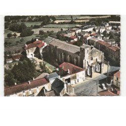 FOUSSAIS: l'église, monument historique 11e et 12e siècles vue aérienne 10x15 - très bon état