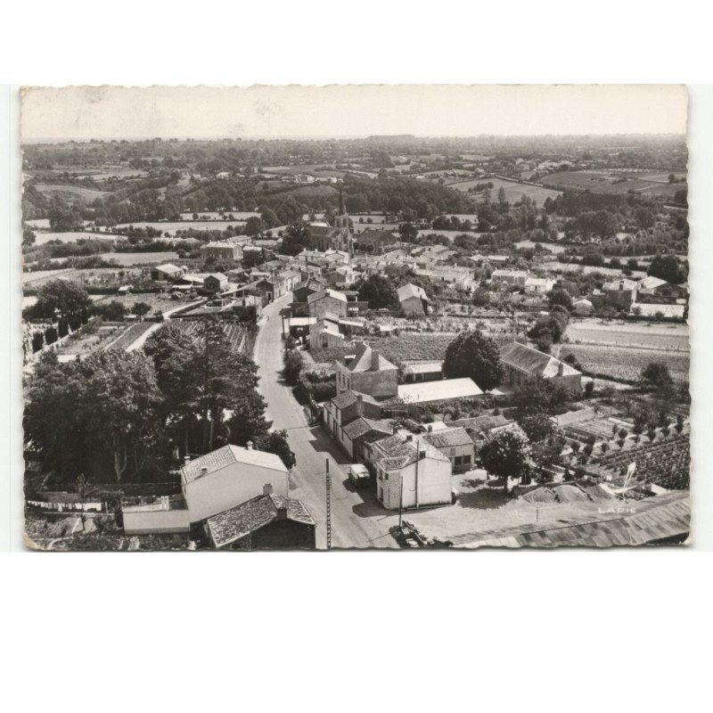 CHAILLE-sous-les-ORMEAUX: vue générale vue aérienne 10x15 - très bon état