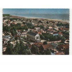 LA FAUTE-sur-MER: le centre et la grande plage: vue aérienne 10x15 - très bon état