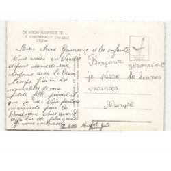 L'HERMENAULT: l'église vue aérienne 10x15 - très bon état