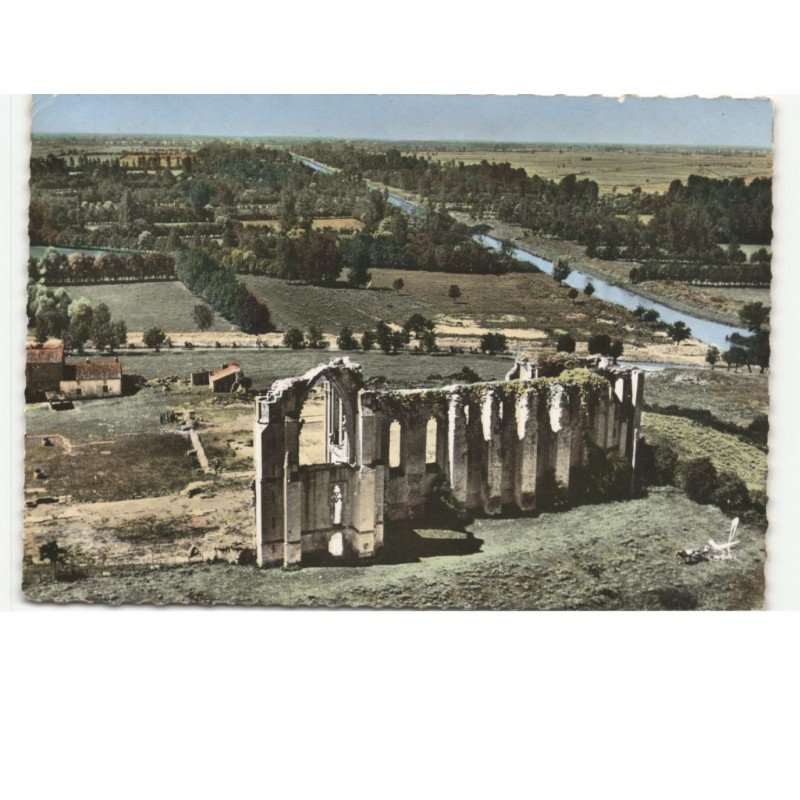 MAILLEZAIS: l'abbaye saint-pierre XIe siècle, XVIe siècle vue aérienne 10x15 - état