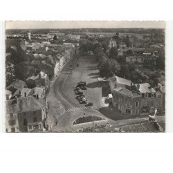 MONTAIGU: le rond-point et champ de foire vue aérienne 10x15 - très bon état