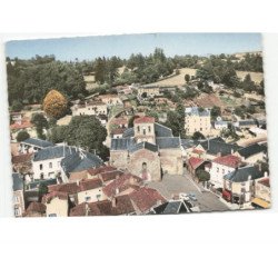 POUZAUGES: la place de l'église vue aérienne 10x15 - très bon état