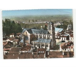 MONTAIGU: l'église vue aérienne 10x15 - état