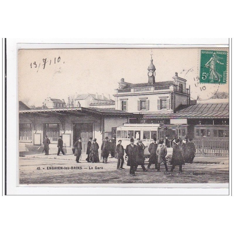 ENGHIEN-les-BAINS : la gare, autobus - tres bon etat