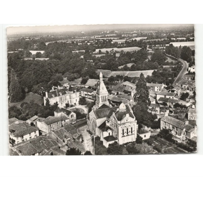 SAINT-SULPICE-le-VERDON: l'église vue aérienne 10x15 - très bon état
