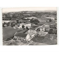 SAINT-MICHEL-MONT-MERCURE: la maison familiale et les écoles vue aérienne 10x15 - très bon état