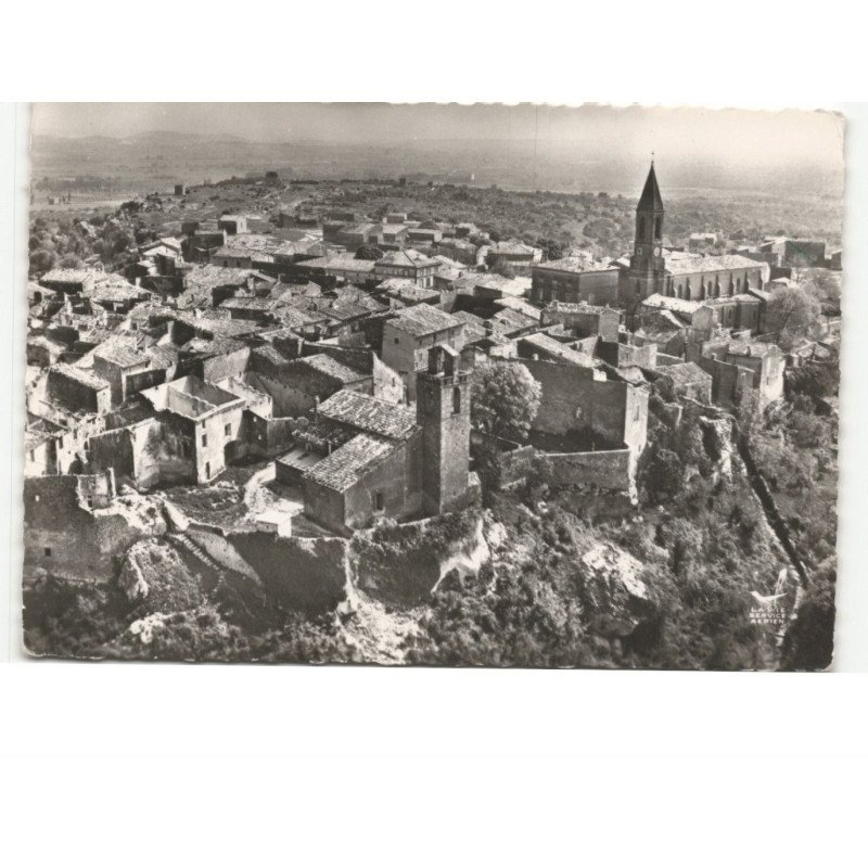 CASTILLON DU GARD: la vieille église vue aérienne 10x15 - très bon état
