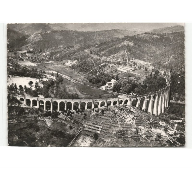 CHAMBORIGAUD: vue aérienne 10x15 - très bon état