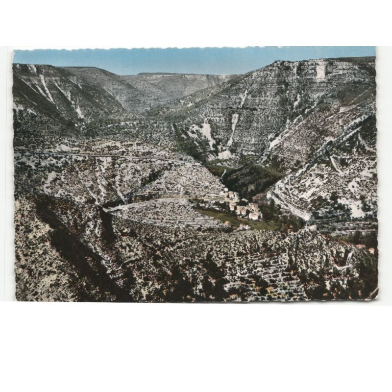 NAVACELLES: vue aérienne 10x15 - très bon état
