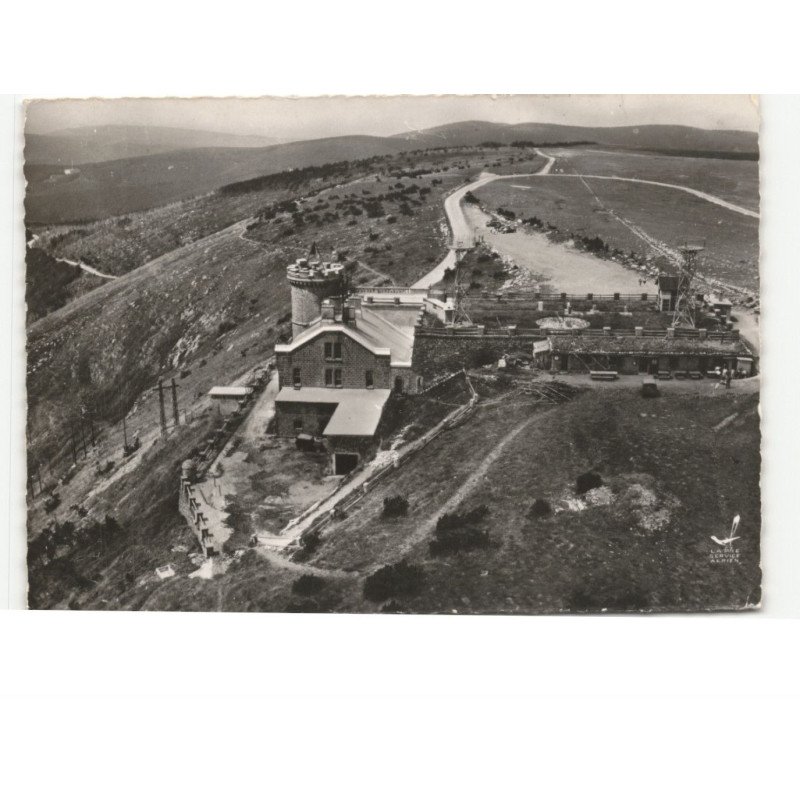 MONT-AIGOUL: l'observatoire météorologique vue aérienne 10x15 - très bon état