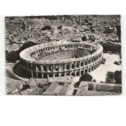NIMES: les arènes vue aérienne 10x15 - très bon état