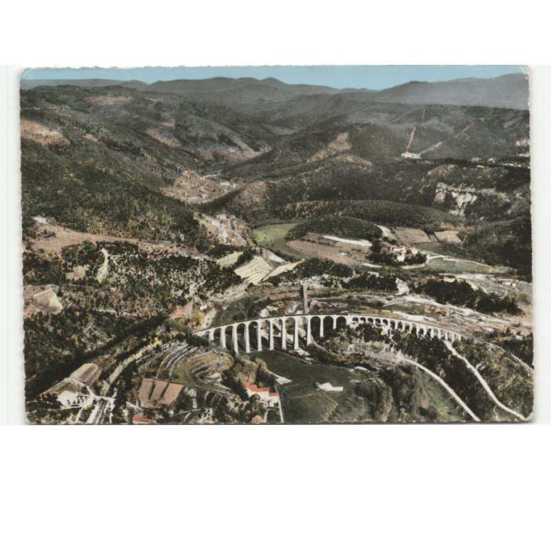 CHAMBORIGAUD: la vallée vers le chambon et le viaduc vue aérienne 10x15 - état