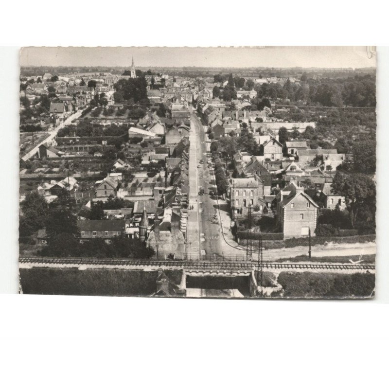 FORGES-les-EAUX: rue des eaux vue aérienne 10x15 - très bon état