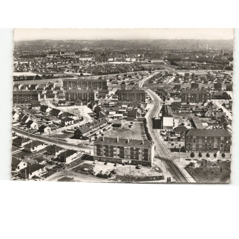 GRAND-QUEVILLY: sainte-lucie, place du marché vue aérienne 10x15 - très bon état