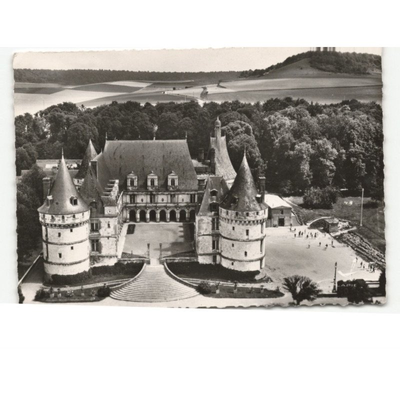 MESNIERES-en-BRAY: le château vue aérienne 10x15 - très bon état