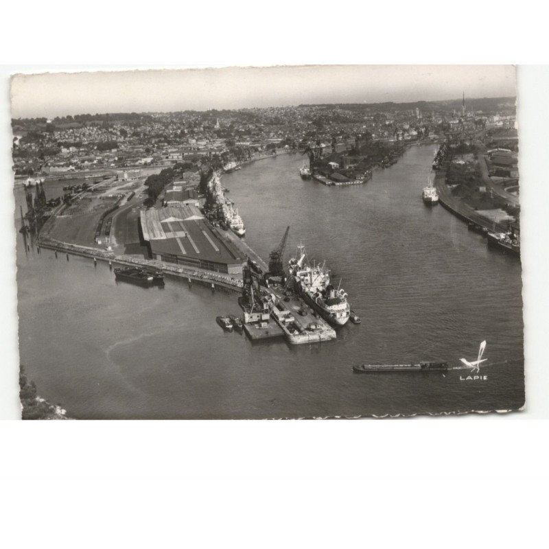 ROUEN: le port vue aérienne 10x15 - très bon état