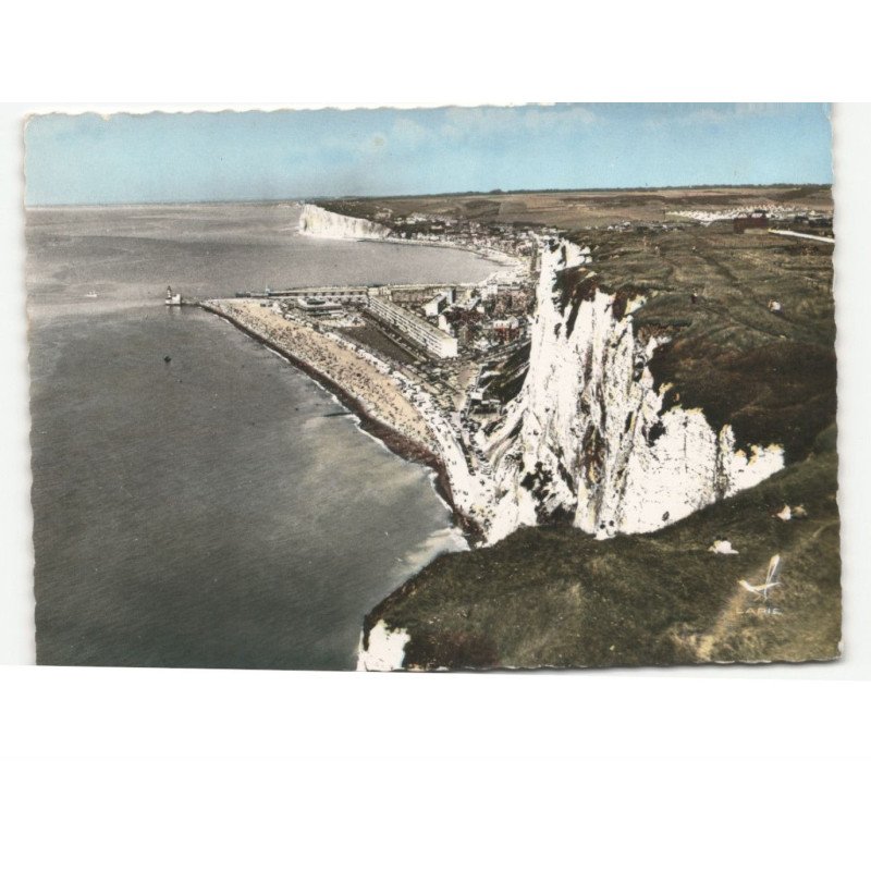 LE TREPORT: vue d'ensemble sur la falaise vue aérienne 10x15 - très bon état