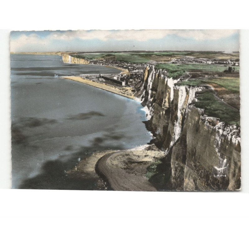LE TREPORT: les falaises et la plage vue aérienne 10x15 - très bon état
