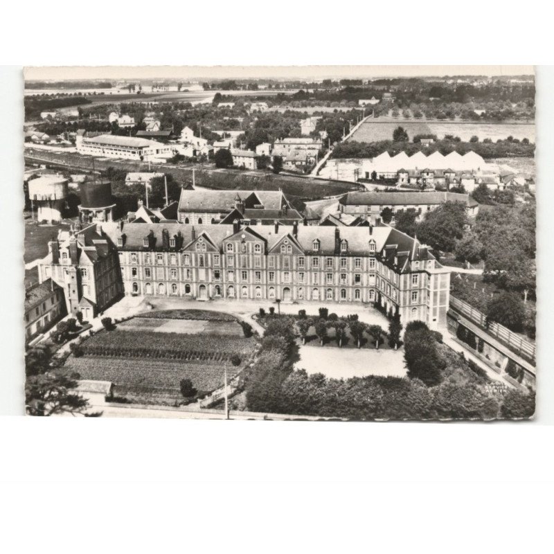 YVETOT: couvent des dames blanches vue aérienne 10x15 - très bon état