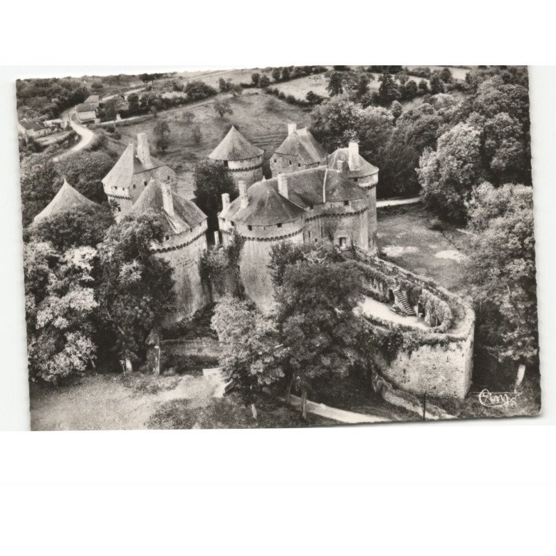 LASSAY: château de lassay, vue sur la barbacane vue aérienne 10x15 - très bon état