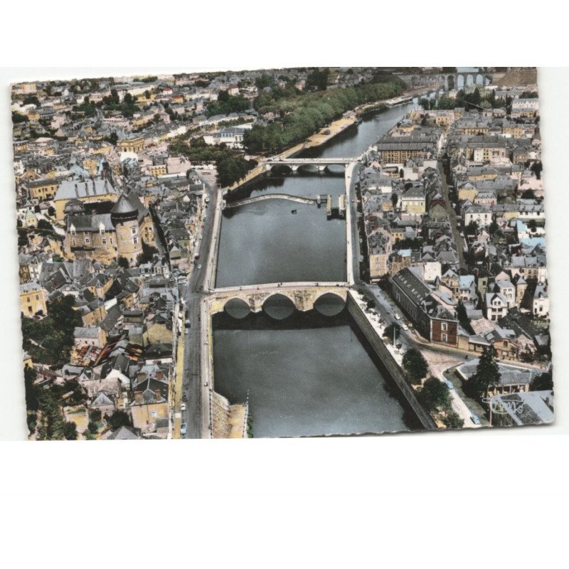 LAVAL: vue générale vue aérienne 10x15 - état