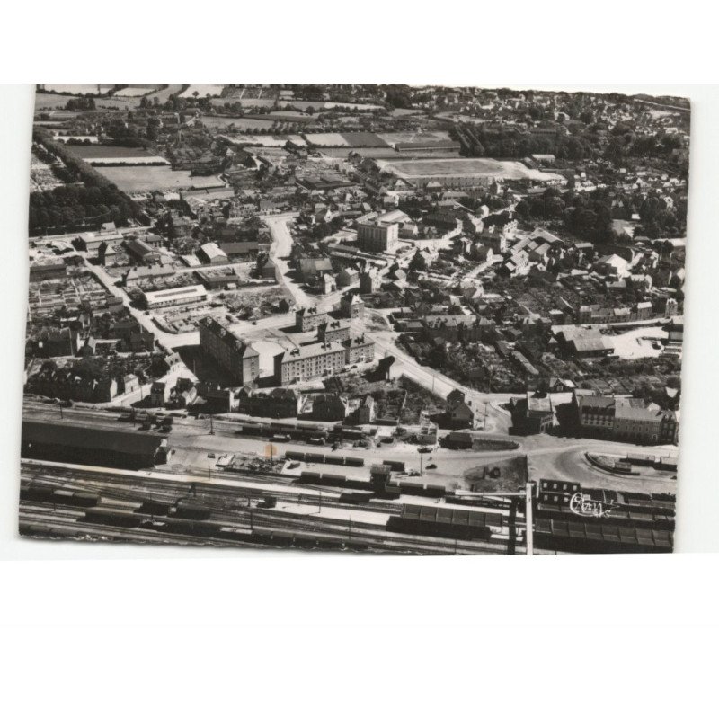 LAVAL: vue aérienne 10x15 - état