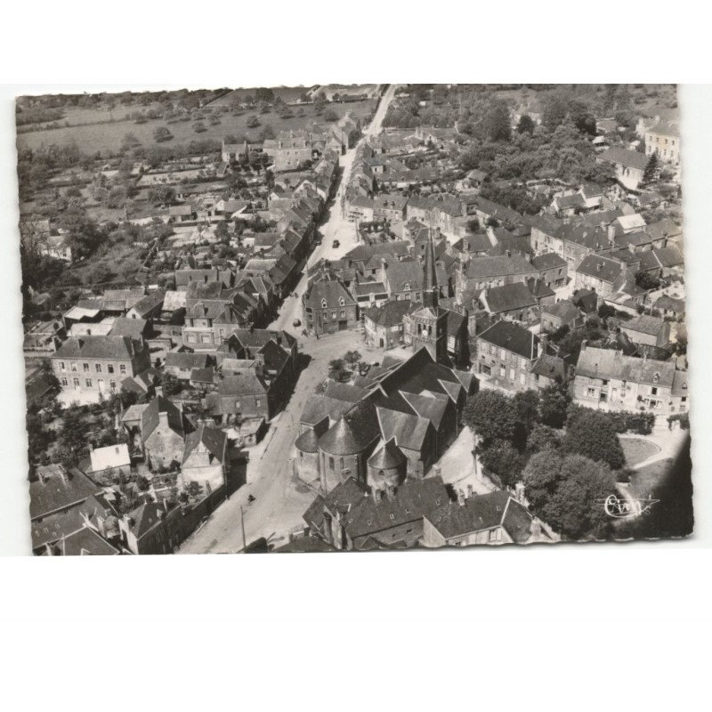 SAINT-DENIS-de-GASTINES: vue aérienne 10x15 - très bon état